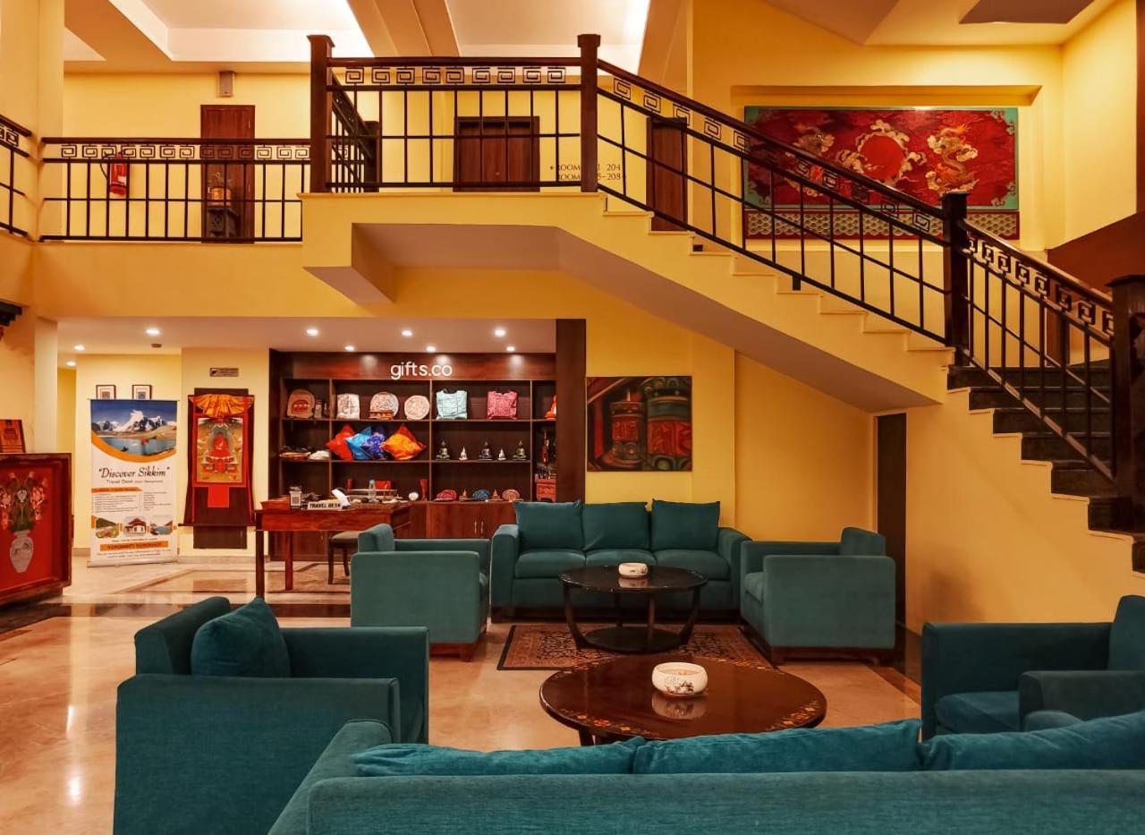 The Fern Denzong Hotel & Spa Gangtok, Sikkim Bagian luar foto